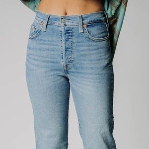NWOT Levi’s 501 High Rise Jeans